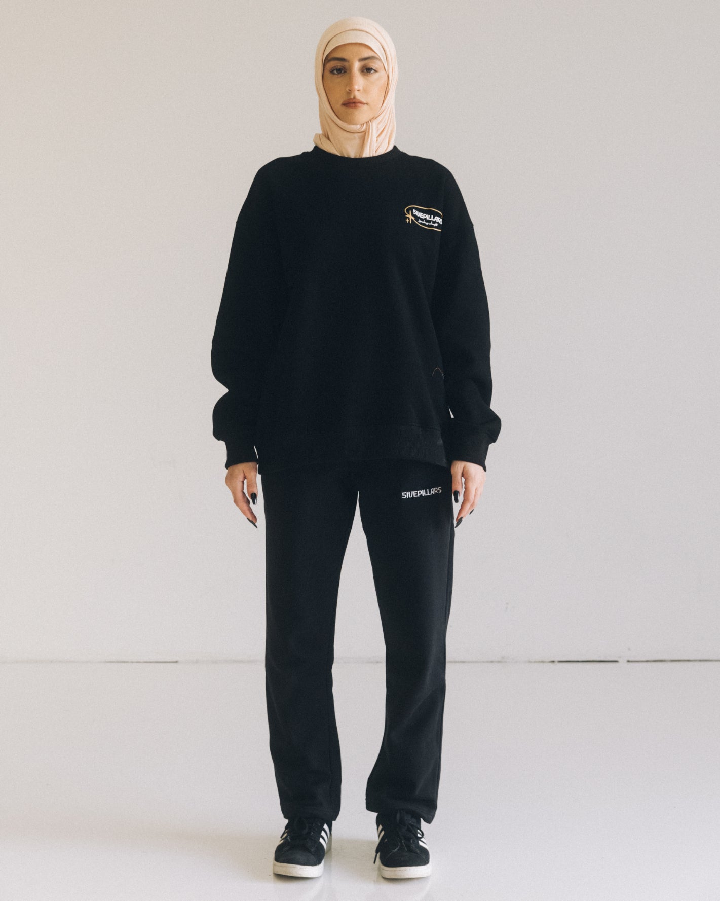 Glad Tidings Crewneck - Black