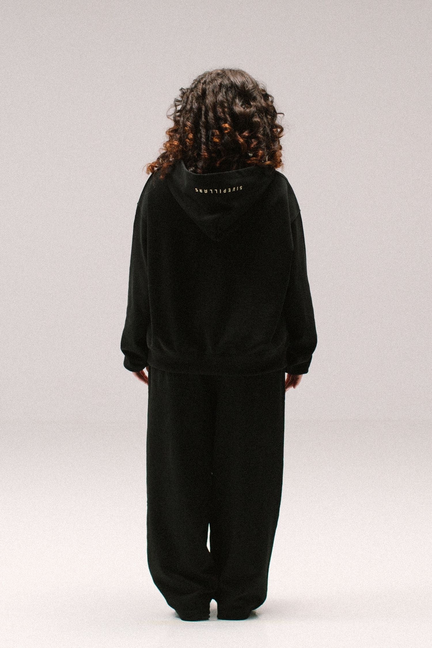 Hub (Love) Zip-Up Hoodie - Black